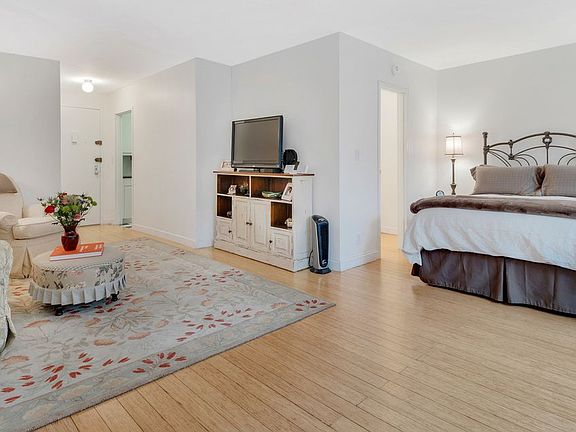 3rd image of 180 W End Ave APT 5K