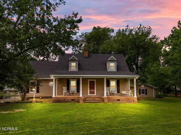 1130 Big Apple Farms Lane, Williamston, NC 27892