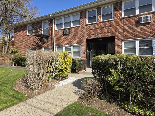 1628 Valley St APT 2A
