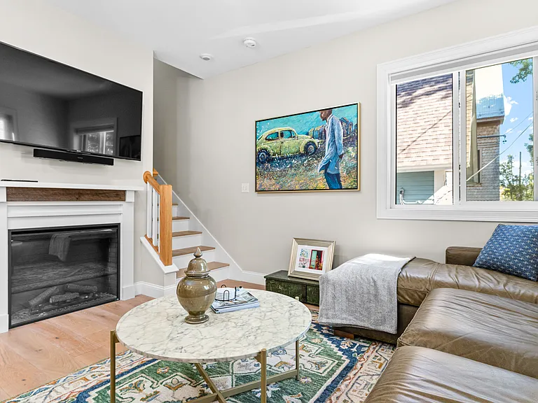 44 Quebec St #3 — Photo 9