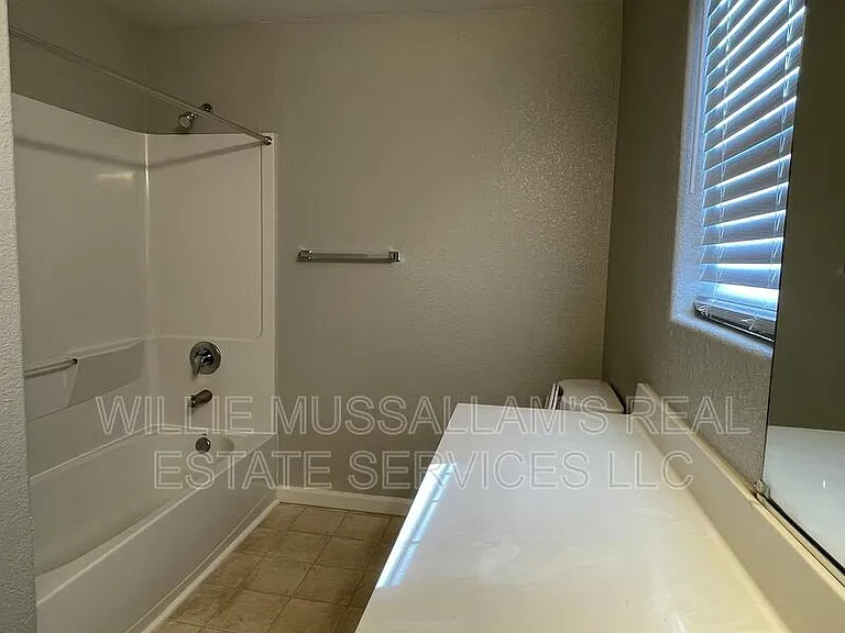 4117 Rogers Canyon Rd — Photo 13