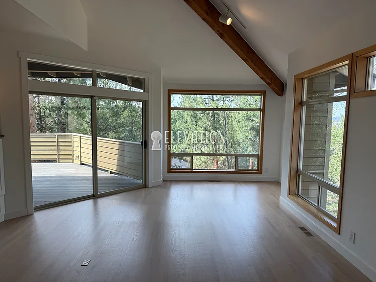1955 NW Brogan — Photo 14