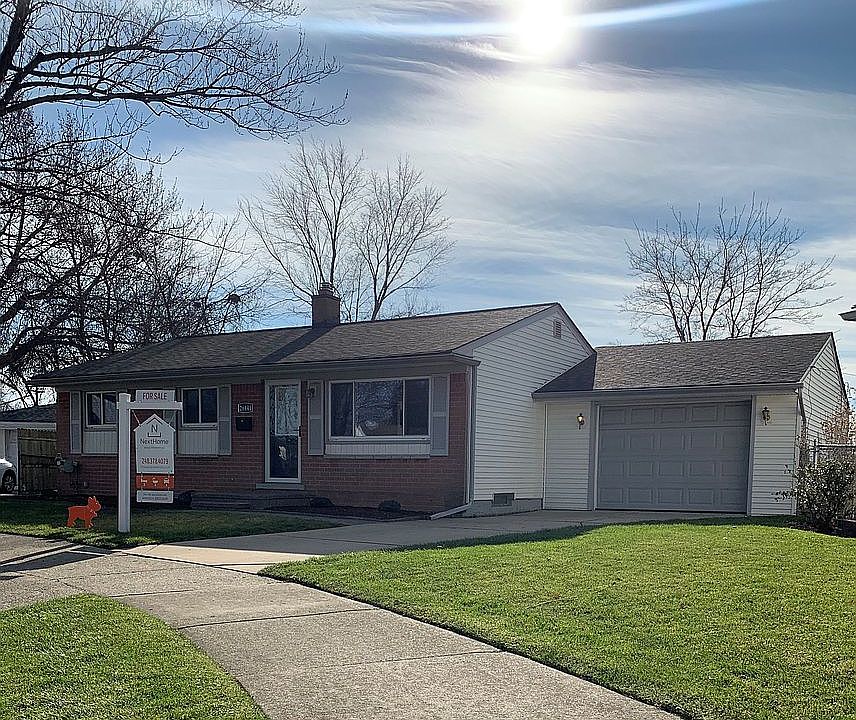 1st image of 26441 Roberta St