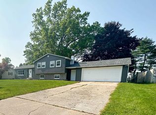 10267 Adams Acres Ct, Granger, IN
