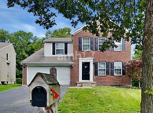 3159 Canyon Bluff Dr, Canal Winchester, OH 43110