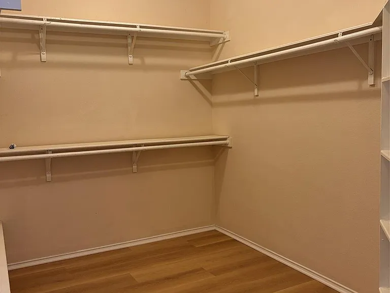 11501 Knapple Cv — Photo 19