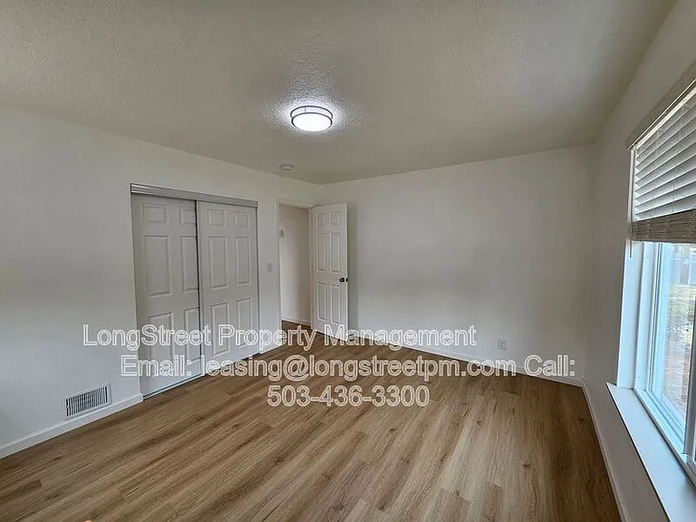 8010 NE Prescott St — Photo 27