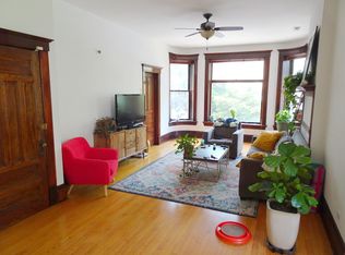 2117 W Concord Pl #1F, Chicago, IL 60647