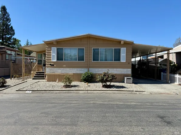 13 Darcy Drive, Windsor, CA 95492