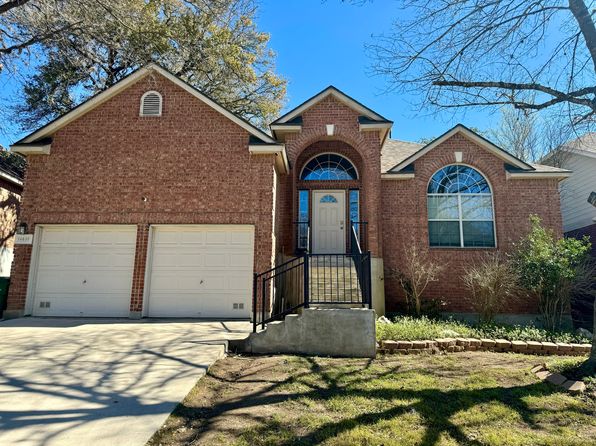 14630 Triple Crown Ln