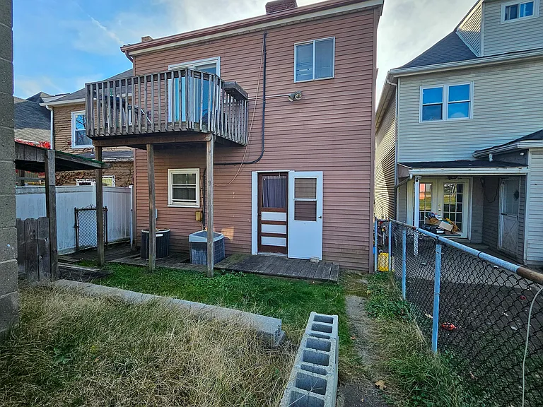 124 W Eugene Ave #1 — Photo 17