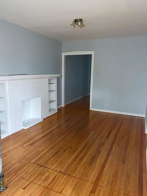 1st image of 2641 W Ainslie St #3E