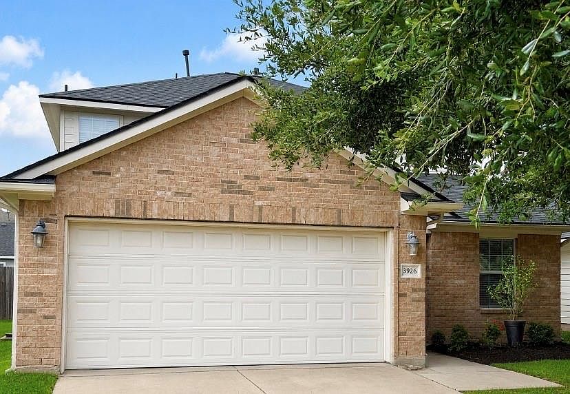 1st image of 3926 Falvel Shadow Creek Dr