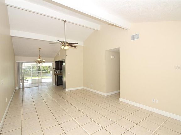 5th image of 11406 Haymarket Ct