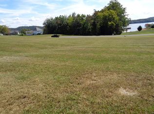 4061 Paradise Dr, Mooresburg, TN 37811