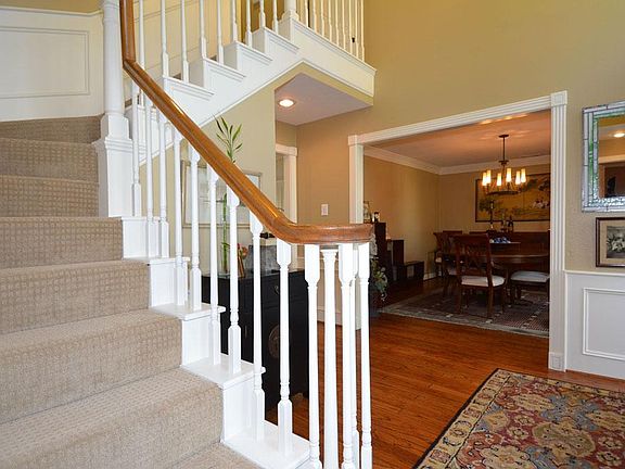 5th image of 4226 Hill Forest Dr