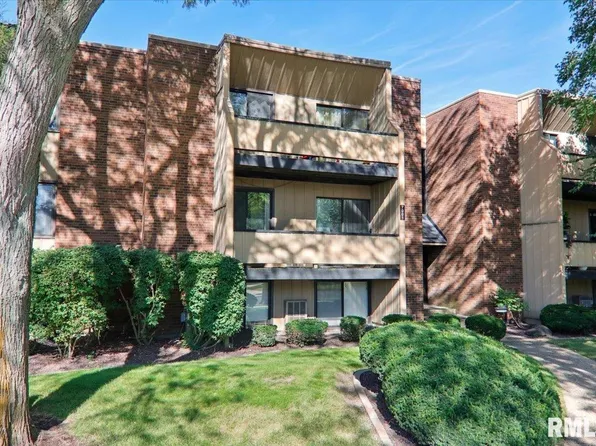 7001 N Terra Vista Dr APT 201, Peoria, IL 61614