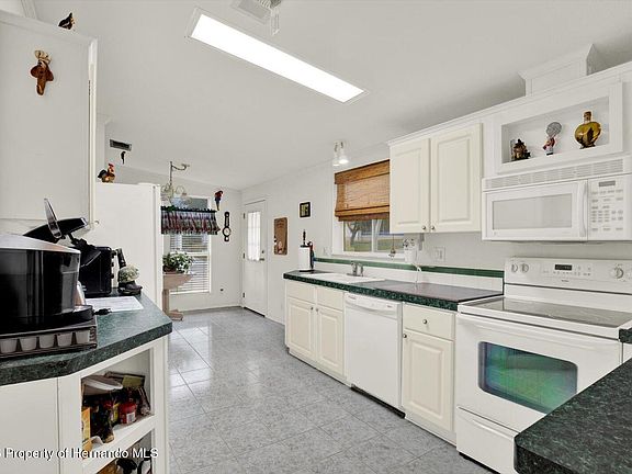 3rd image of 8010 Cedar Cove Ave