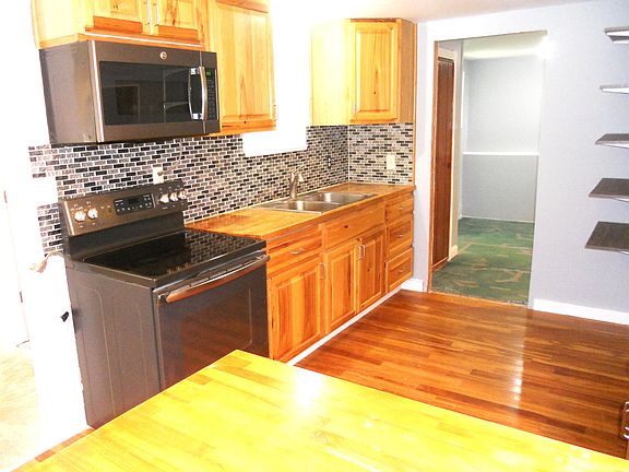 6th image of 251 Indian Mound St