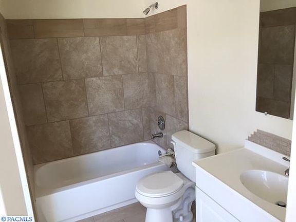 4th image of 317 N Louisiana Pl