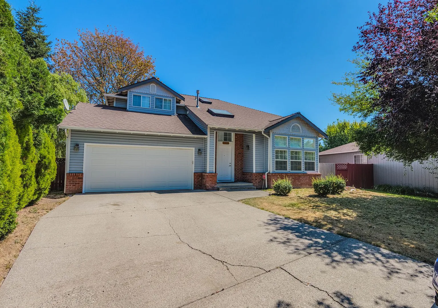Wonderful Home on Cul-De-Sac — Photo 2