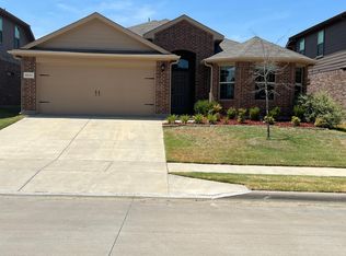 8220 Flythe Mill Rd, Fort Worth, TX 76120