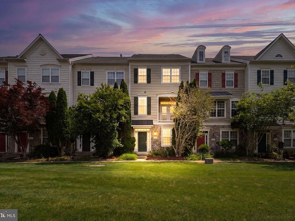 1st image of 745 Collington Ct