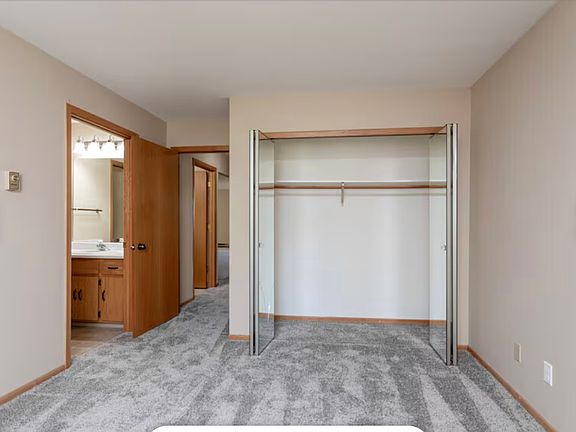 4th image of 9050 W Waterford Sq S #8855