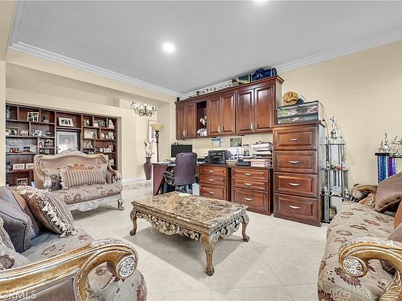 5th image of 19246 Sterling Hill Ln