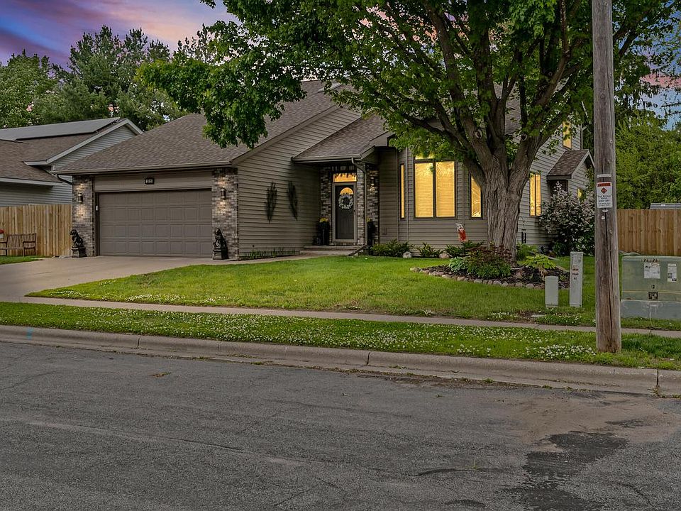 1st image of 2019 Sandalwood DRIVE