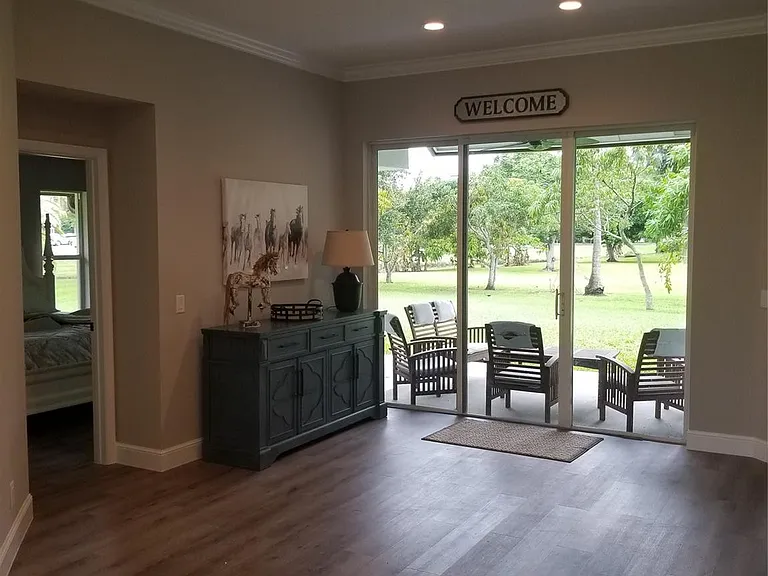 13917 Sheffield Ct — Photo 2