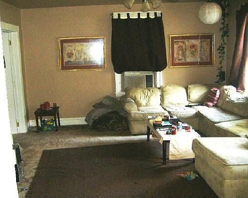 2nd image of 1228 Crosby St