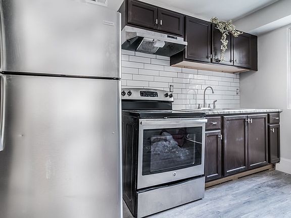 5th image of 156 Fairfield Pl NW #14234387