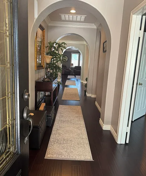 7476 Westcliff Way — Photo 4