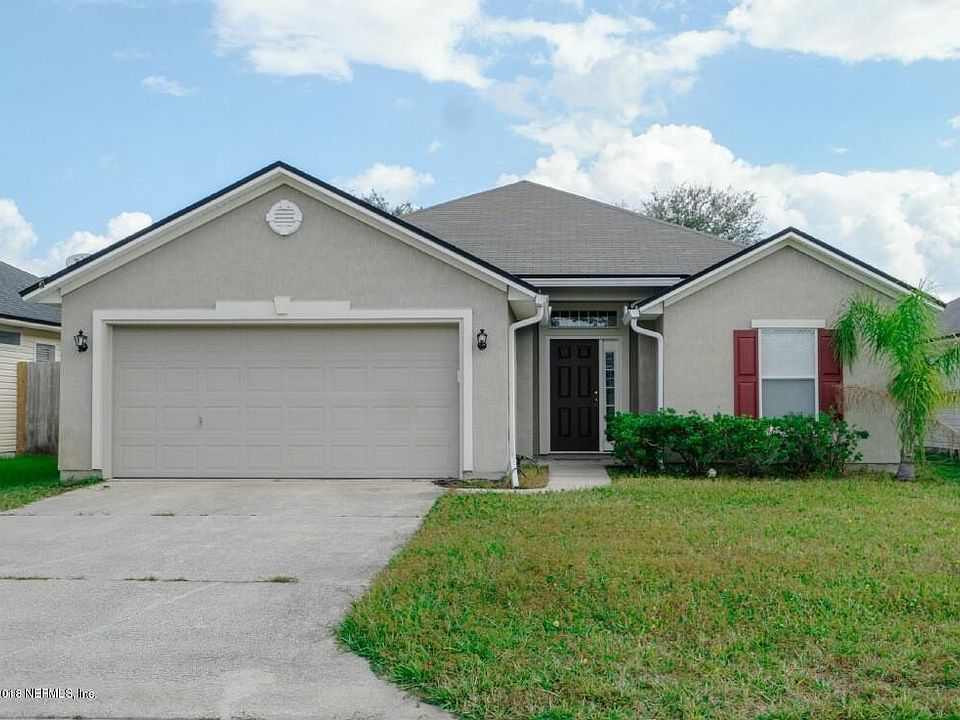 1st image of 11941 Hayden Lakes Cir
