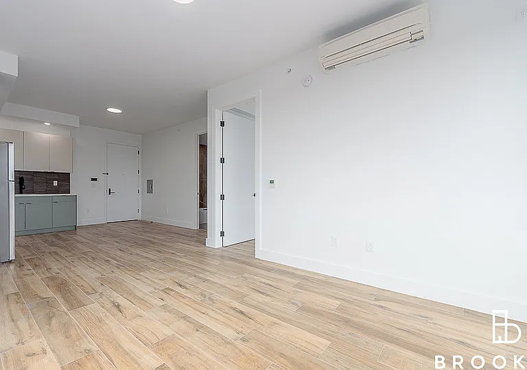 2258 Fulton St #806 — Photo 8