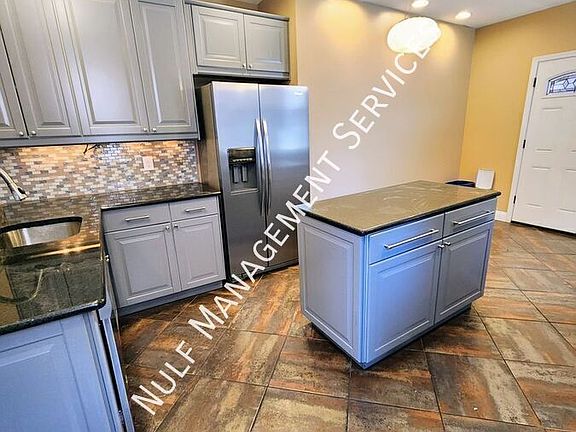 2nd image of 311 37th St