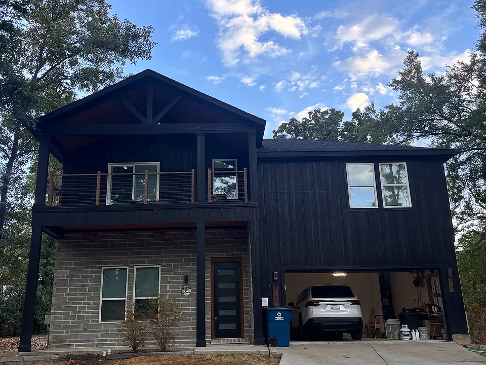 116 Island Park Dr