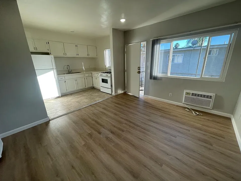 11207 S Prarie