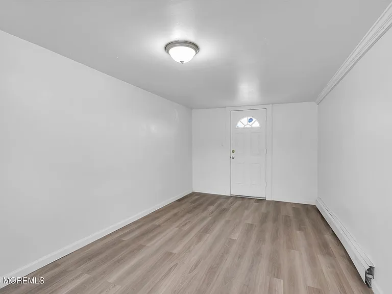 758 Fischer Blvd — Photo 12