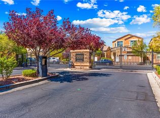 9535 Knopfler Ln, Las Vegas, NV 89148