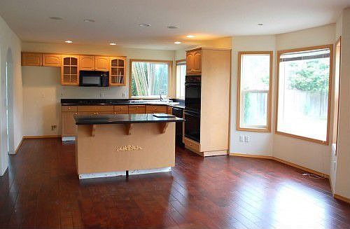 4th image of 23828 105th Street Ct E