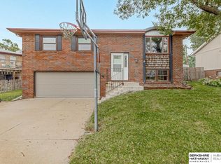 2130 Ammon Ave, Lincoln, NE 68505