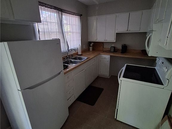 2nd image of 818-2 Ethelored St