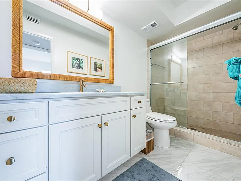 5901 Bahia Del Mar Cir #122 — Photo 14