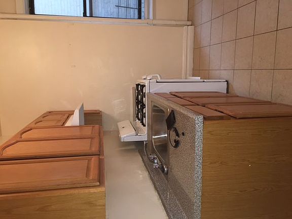 2nd image of 236 E 16th St APT 2E