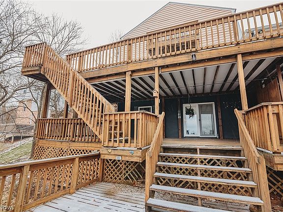 5th image of 32 Ashwood Pl