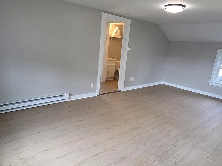 1008 George St #2 — Photo 9