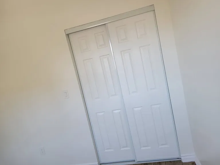 1256 Rolland Curtis Pl #1/2 — Photo 3