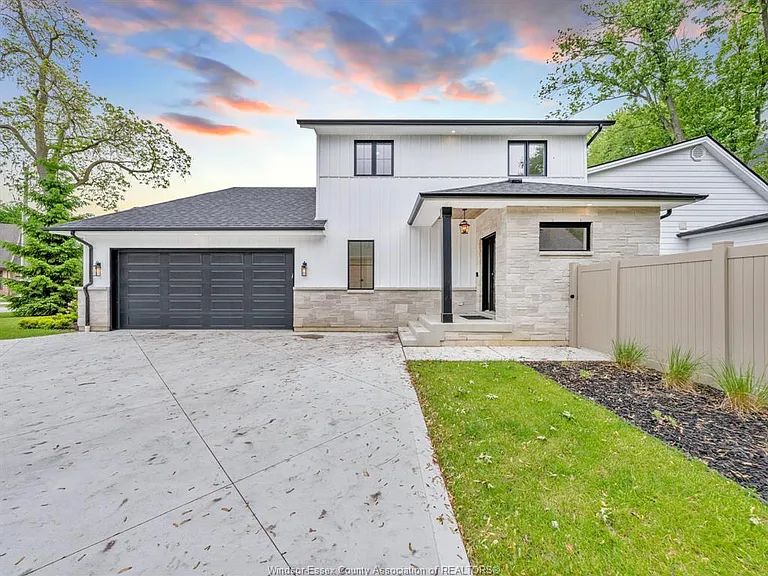 281 Brighton Rd — Photo 3
